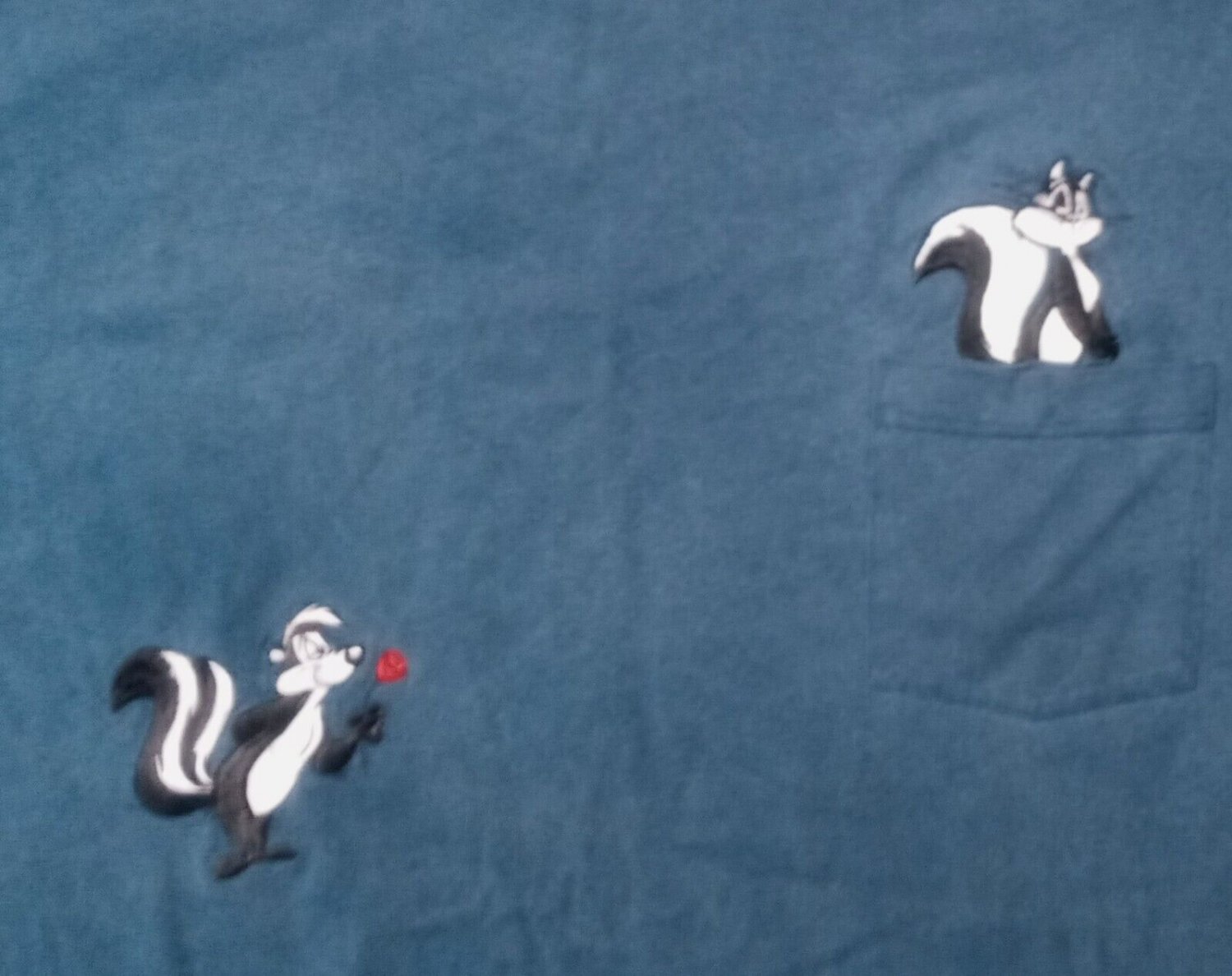 vintage Pepe Le Pew Acme Clothing Co t shirt XL embroidered cartoon Looney tunes