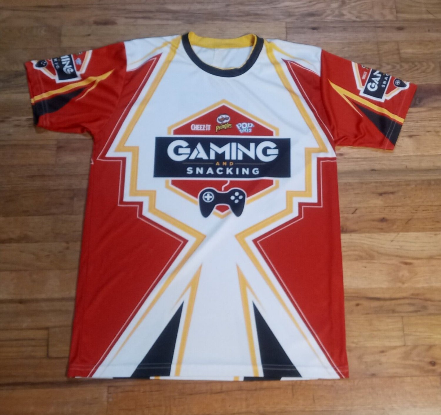video game snackers promo jersey shirt XBOX Nintendo PlayStation Pringles