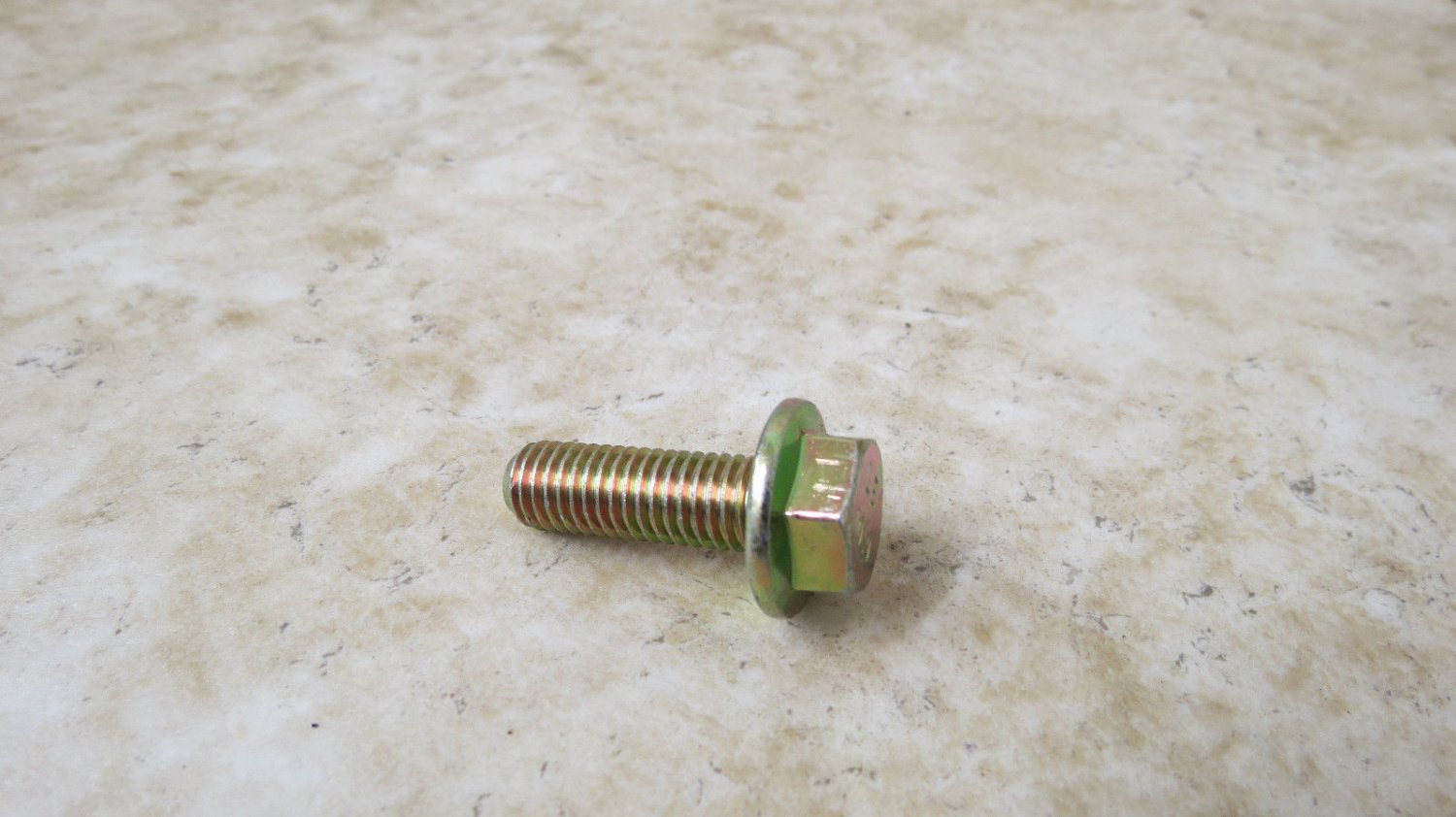 NOS OEM John Deere Original Equipment Bolt Screw PN 19M7786