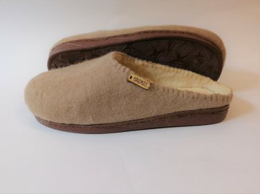 Winter Felt slippers with sole Handmade Slippers * Unisex Wool slippers