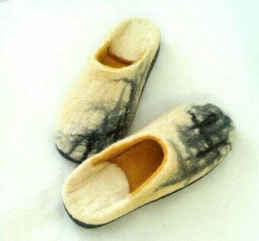 US 6 Woman slippers * Boiled Wool slippers * Felt Handmade house shoes