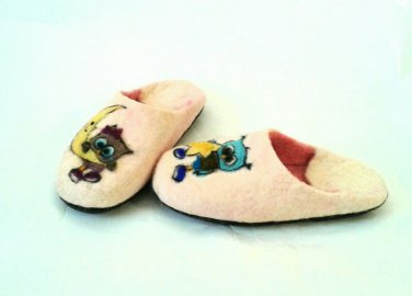 Owl Felted wool slippers Handmade US 5.5 Warm Home shoes Winter slippers