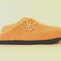 US 8.5 Wool slippers for women * Handmade house shoes * wood decorations