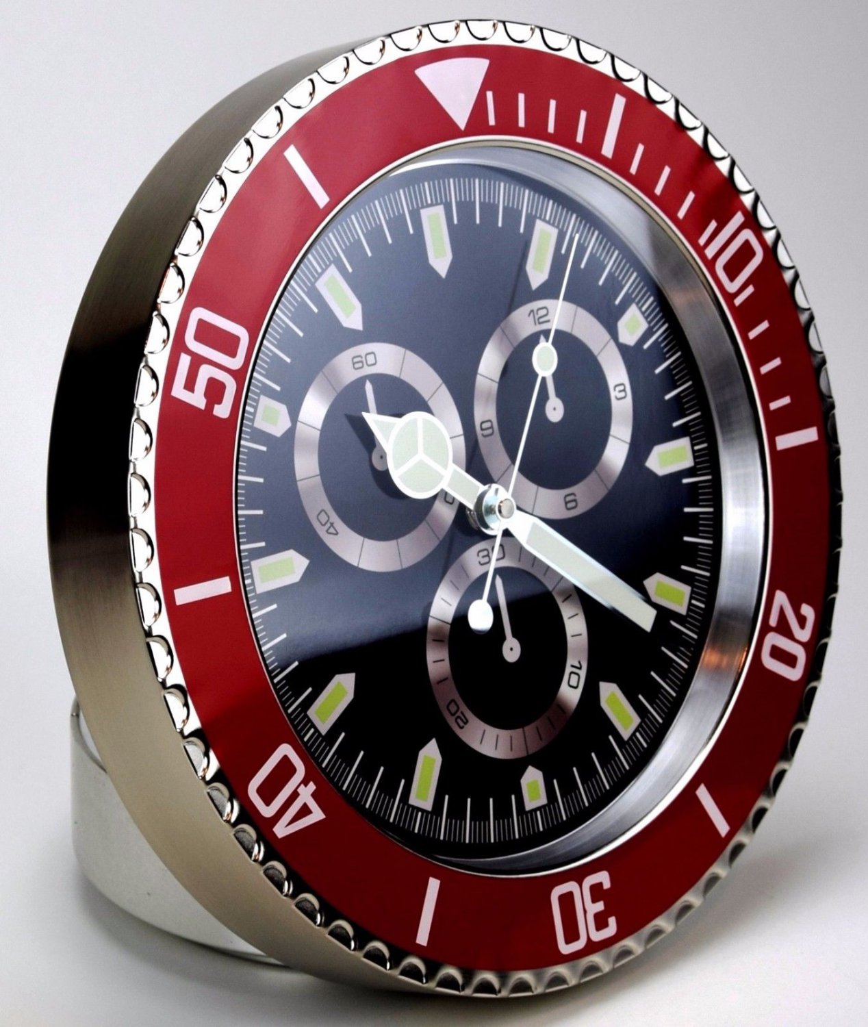 Luxury Display Wall Clock Red
