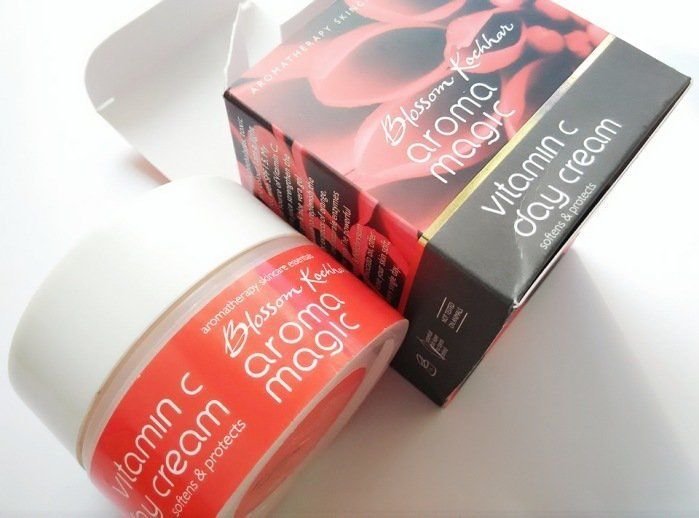 Aroma Magic Vitamin C Day Cream, 50gm