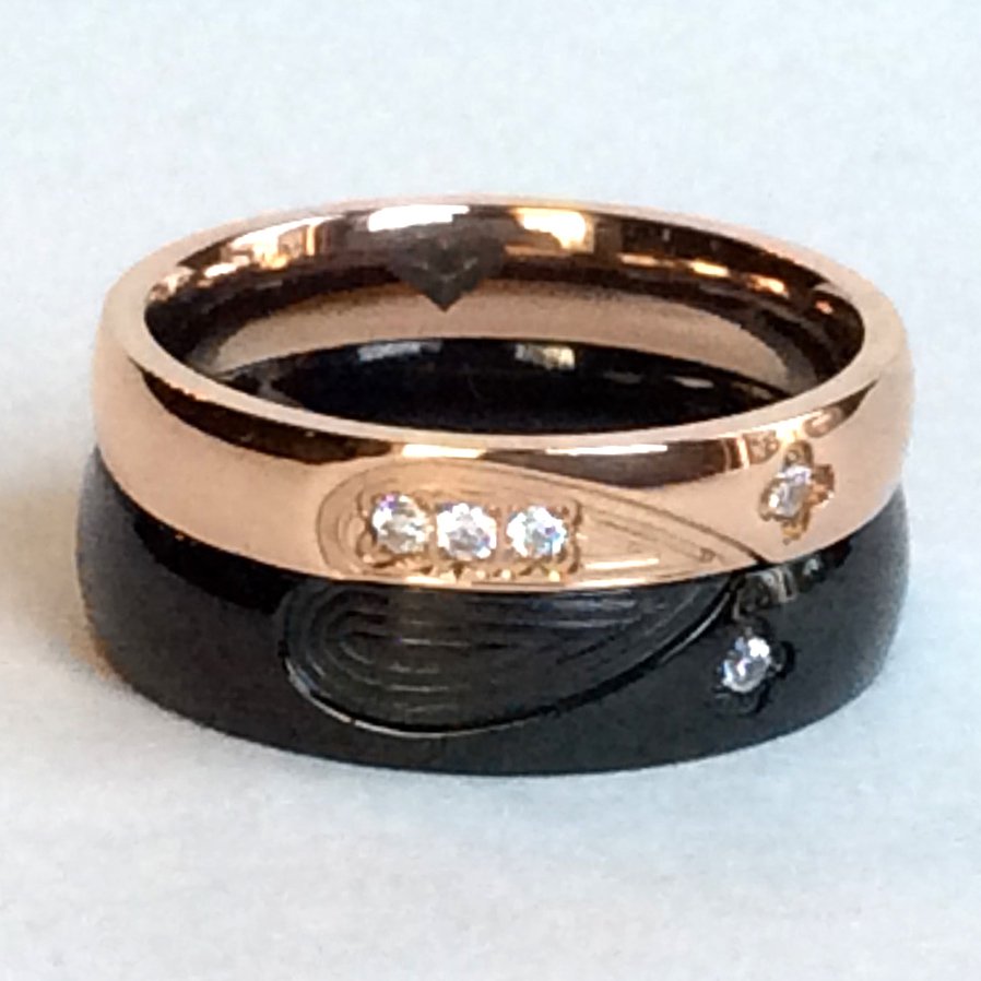 2 pcs Personalized Titanium Steel Couples Rings, Engagement Rings, Wedding bands, His and Her Rings