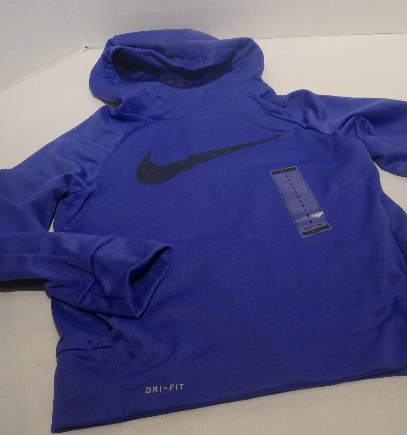 Boys Nike Hoodie Small and XSmall