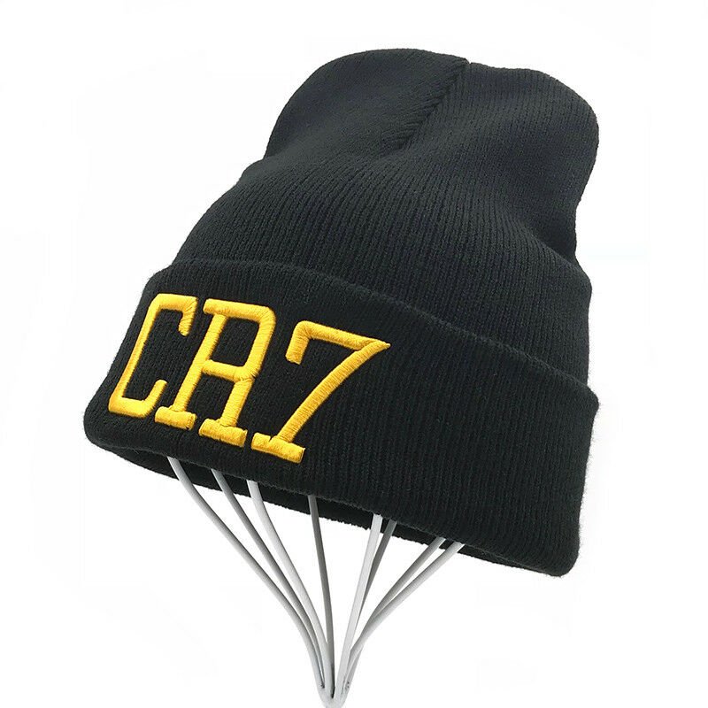FC Juventus Cristiano Ronaldo Winter Hat Football Soccer Beanie Cap CR7 Fan Hat