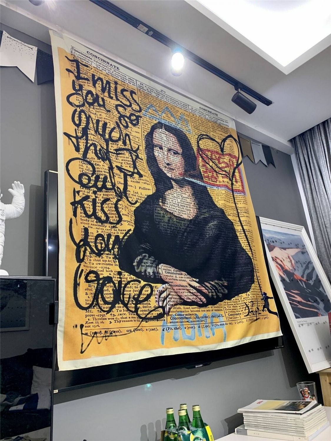 Wall Hanging Mona Lisa Graffiti Tapestry Art Carpet Beach Mat Polyester Blanket