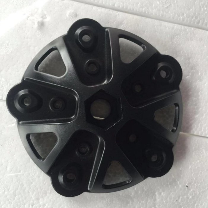 Horizontal Wind Turbine 100w 200w 300w 400w Wind Generator Hot Hub Flange Cover