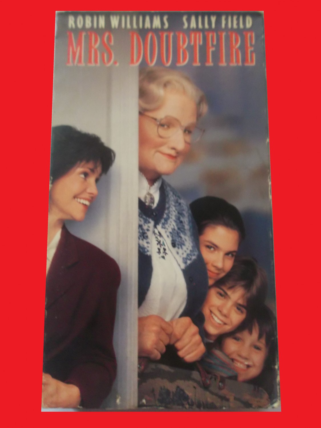 MRS DOUBTFIRE (VHS, FAST SHIPPING!) ROBIN WILLIAMS (COMEDY/ADVENTURE ...