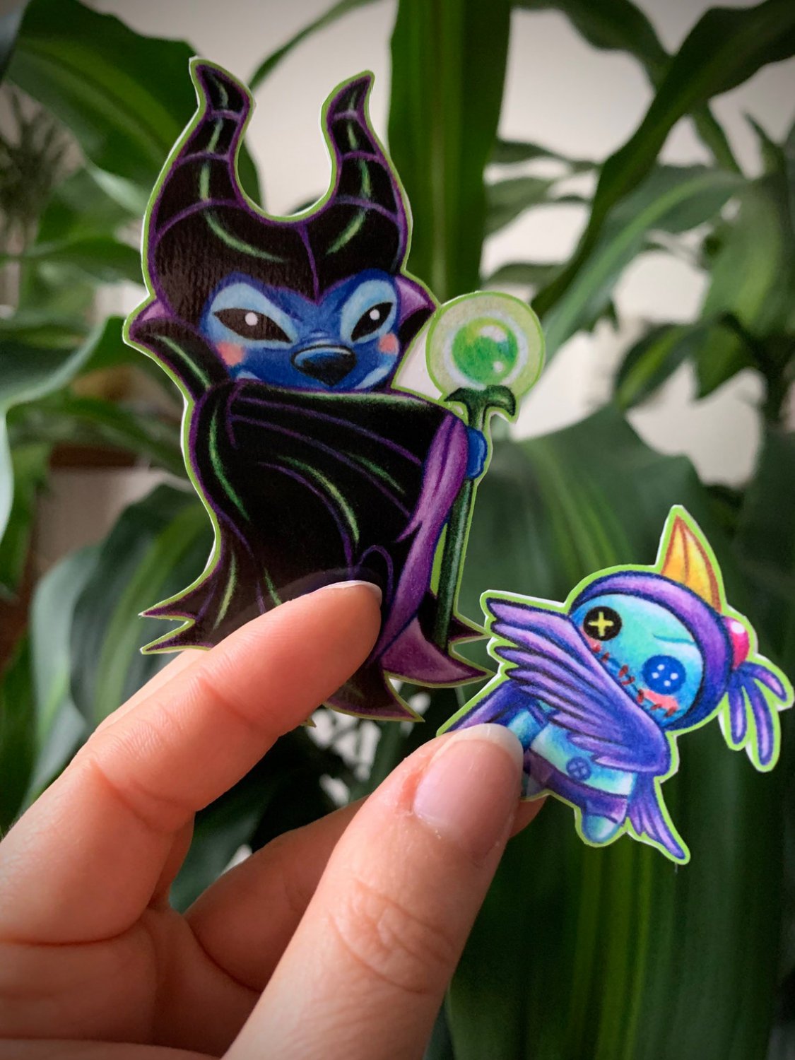 "MALISCIOUSLY STITCH&acirc;�� VINYL STICKER