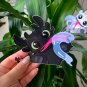 "DRAGONS IN LOVEâ PEEKER VINYL STICKERS