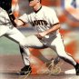 1999 SkyBox Premium 115 J.T. Snow
