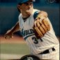 1995 Stadium Club 159 Robb Nen