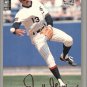 1995 Collector Choice SE Silver Signature 236 Ozzie Guillen