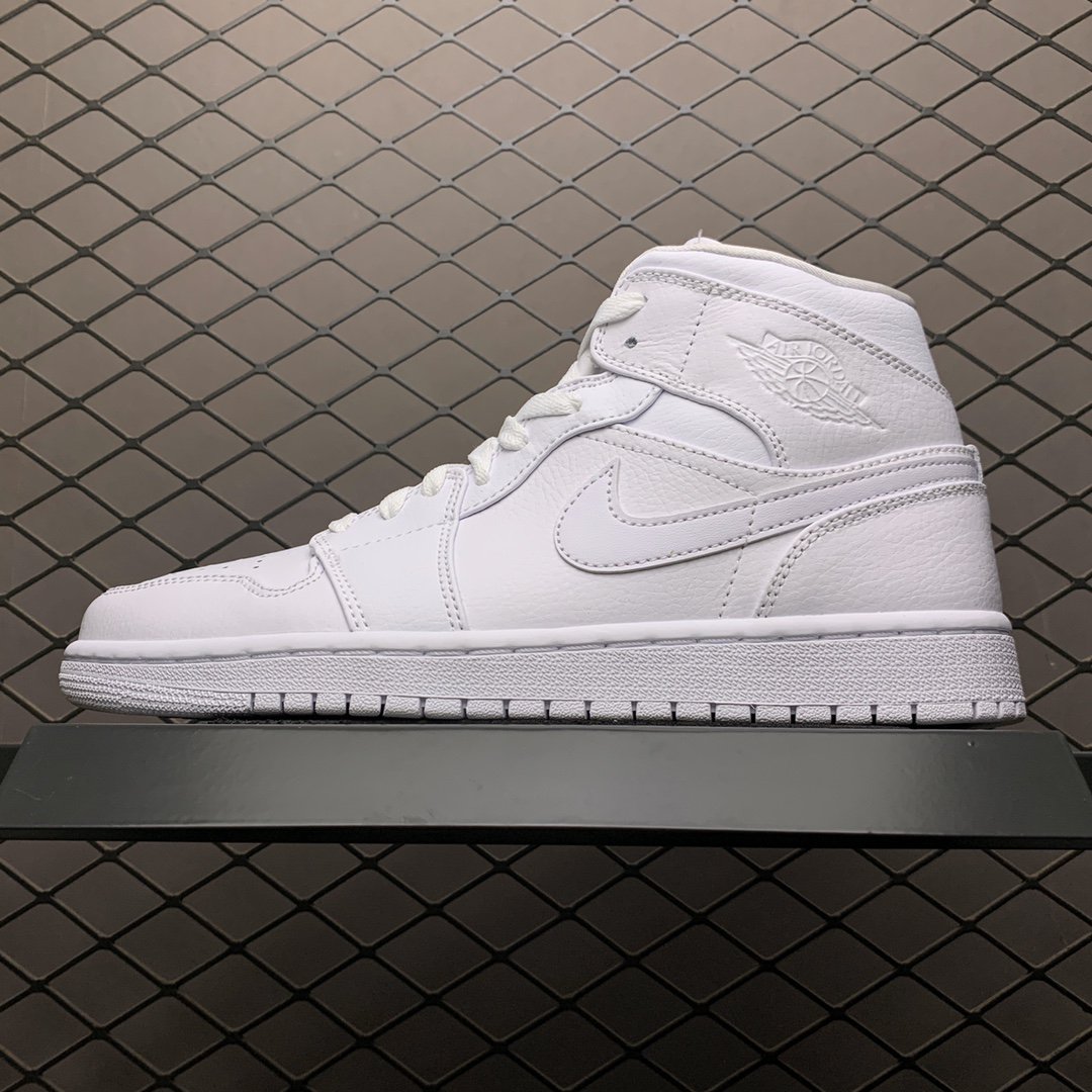 unisex jumpman jordan one mid white athleisure fashion trend sneakers with shoes box