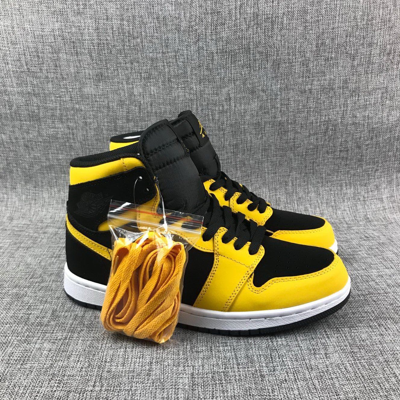 jordan 1 mid reverse new love