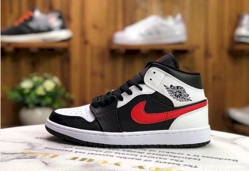 Air Jordan 1 Mid Black Chile Red White 554724-075