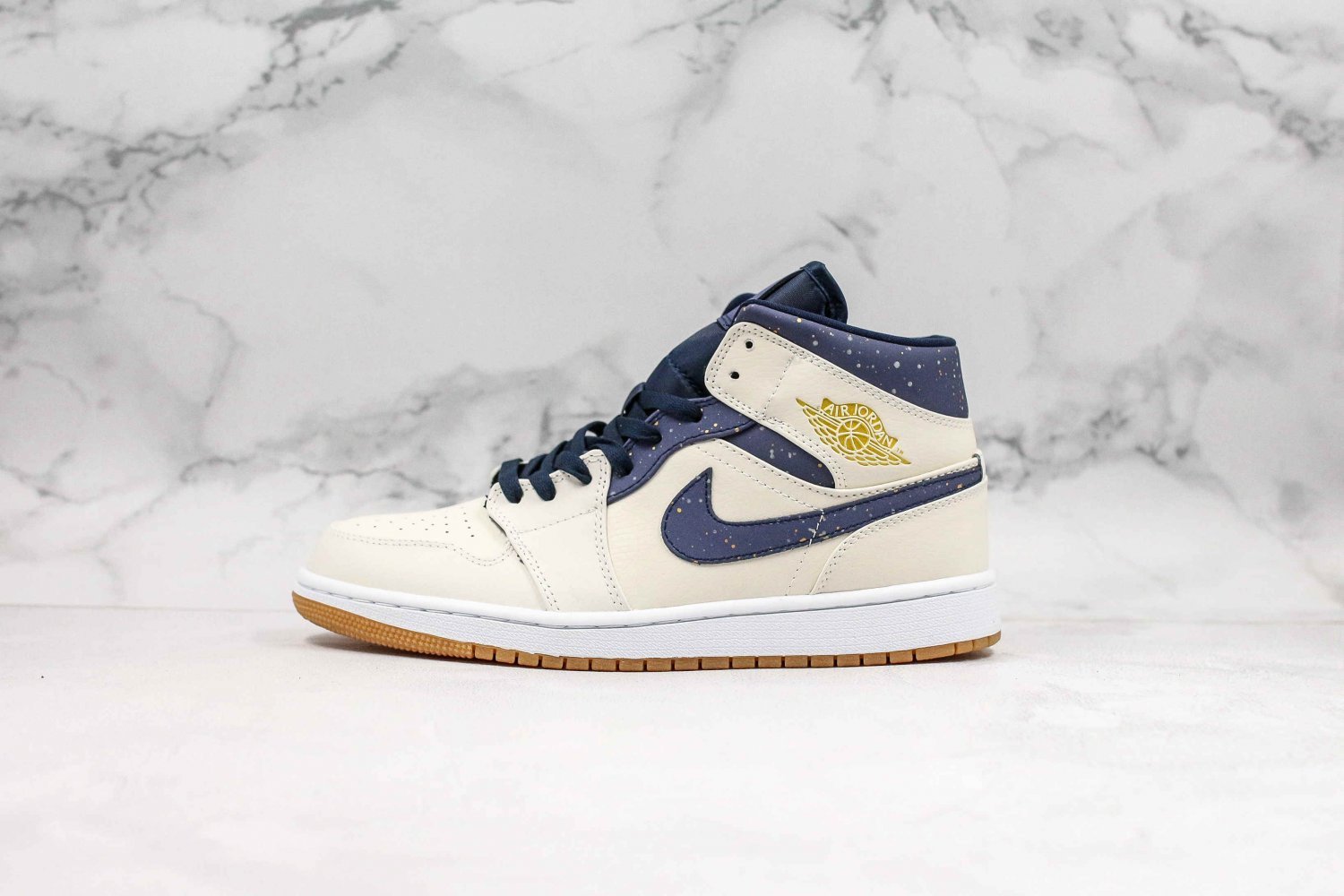 air jordan 1 mid jeter