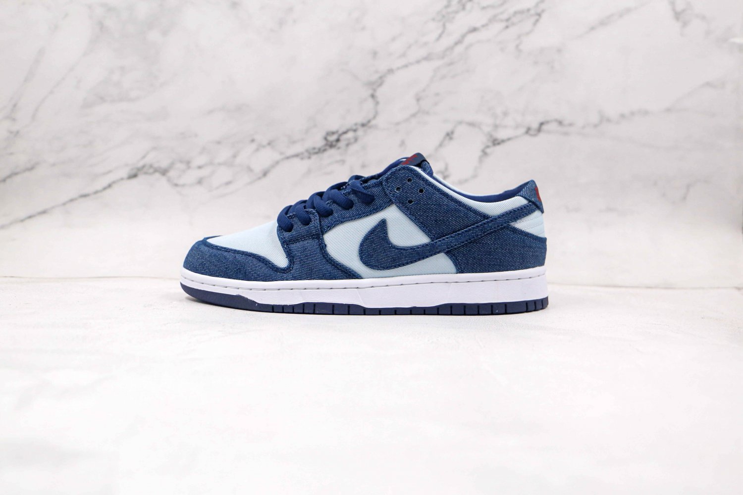 nike dunk low binary blue