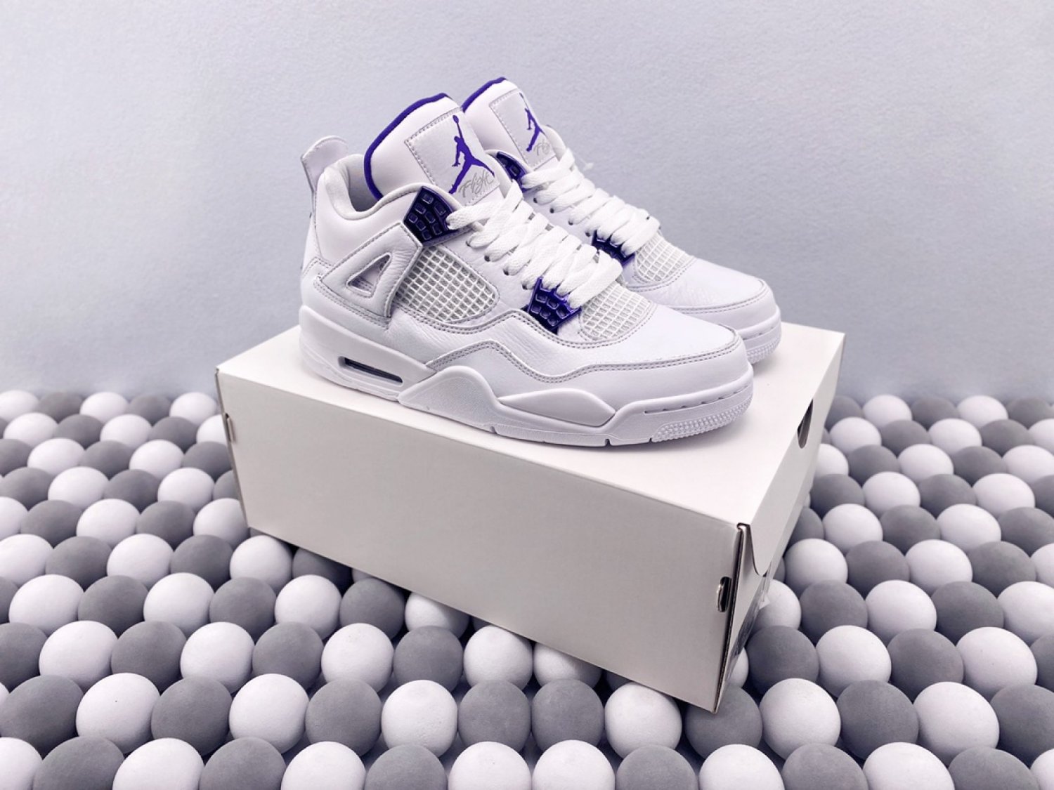 Jordan 4 AJ4 Retro white