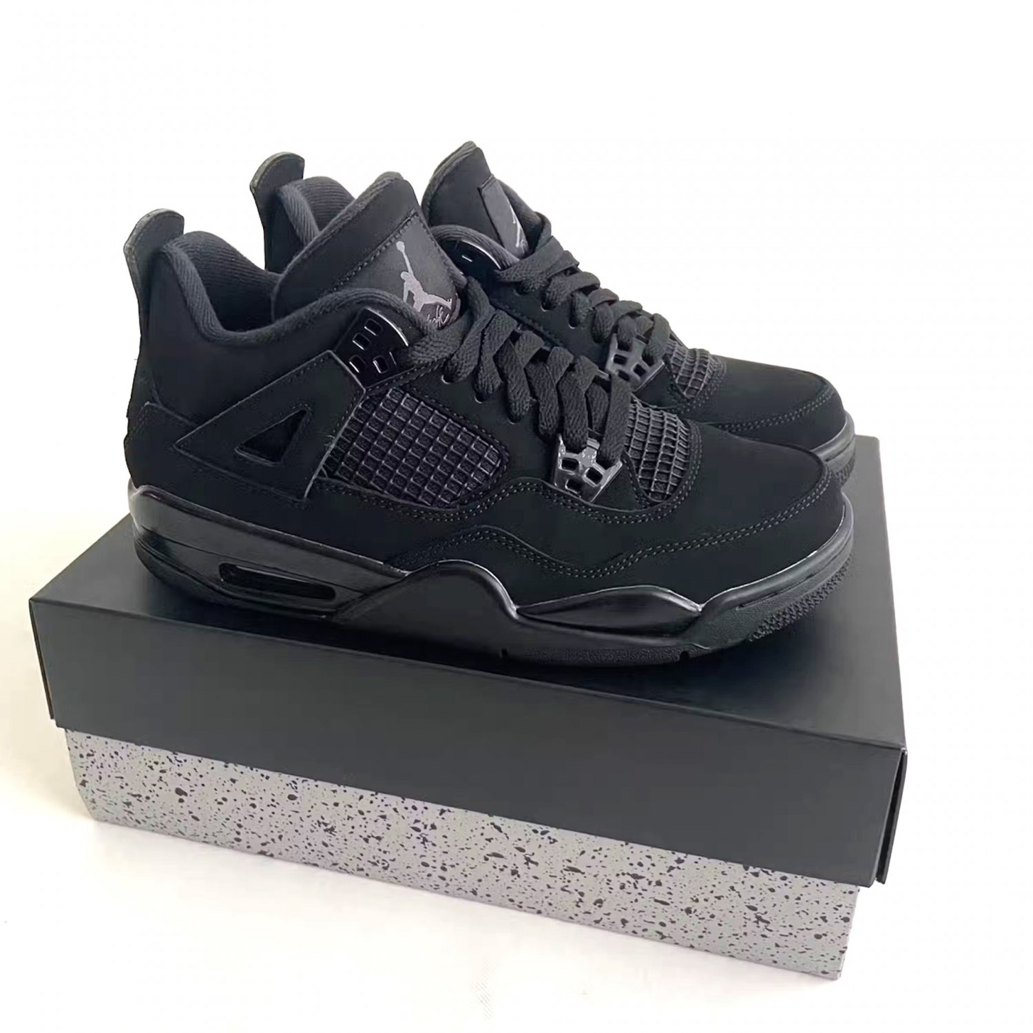 Jordan 4 BLACK CAT 2020