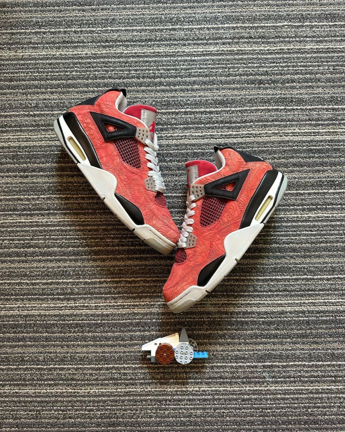 Jordan 4 Laser Red