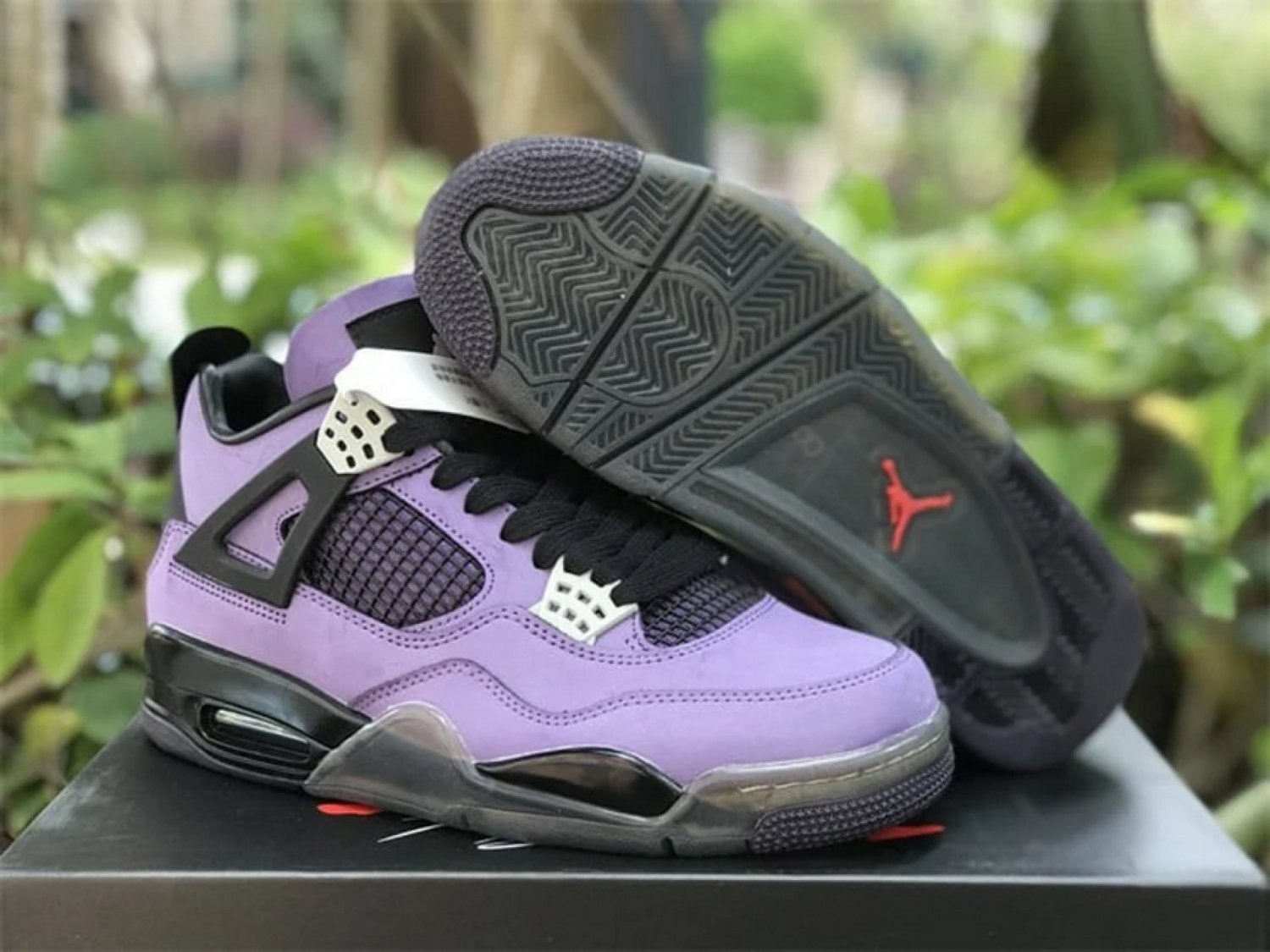 Jordan 4 Purple Sneaker