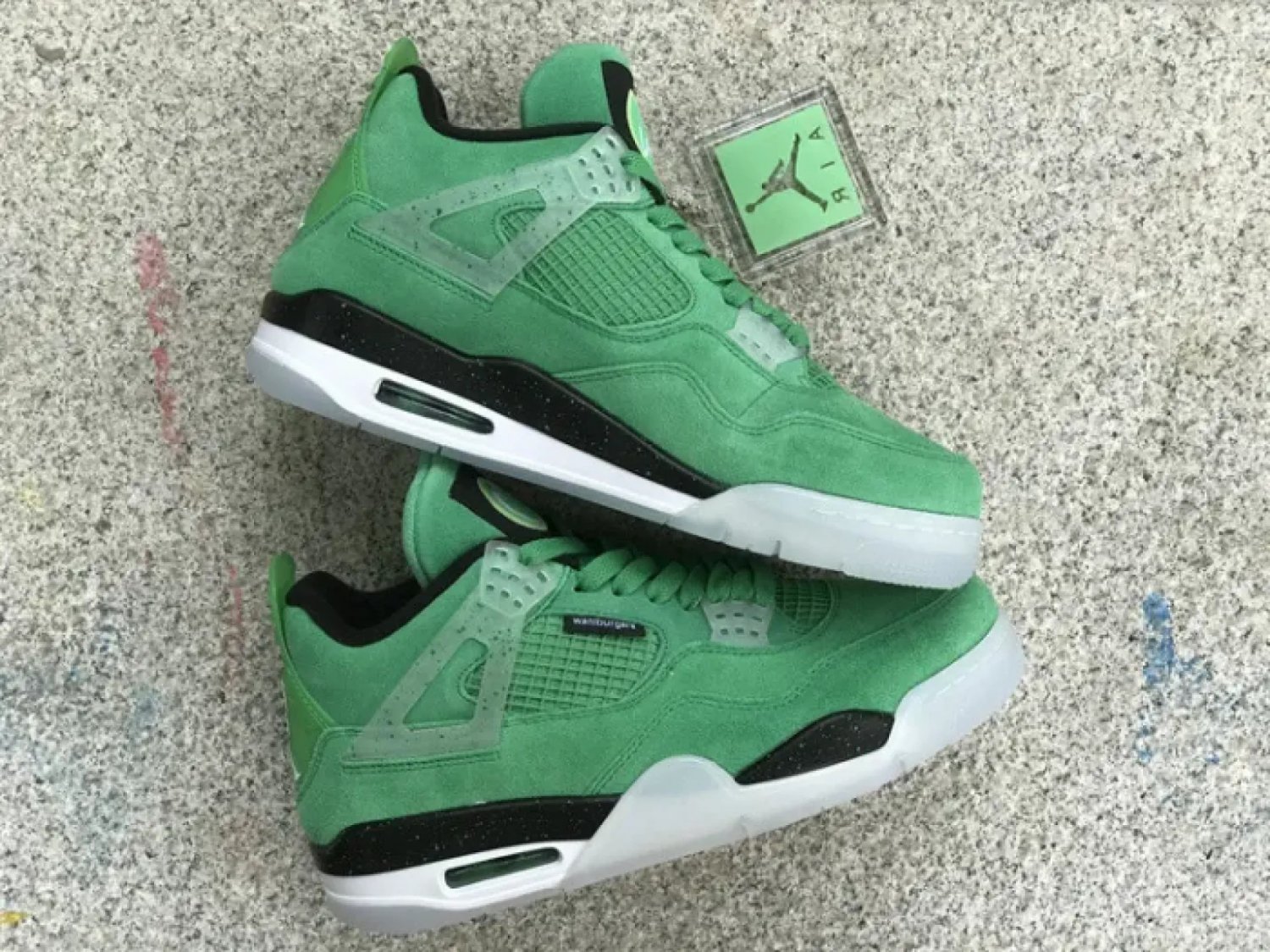 Jordan 4 Retro Emerald Green