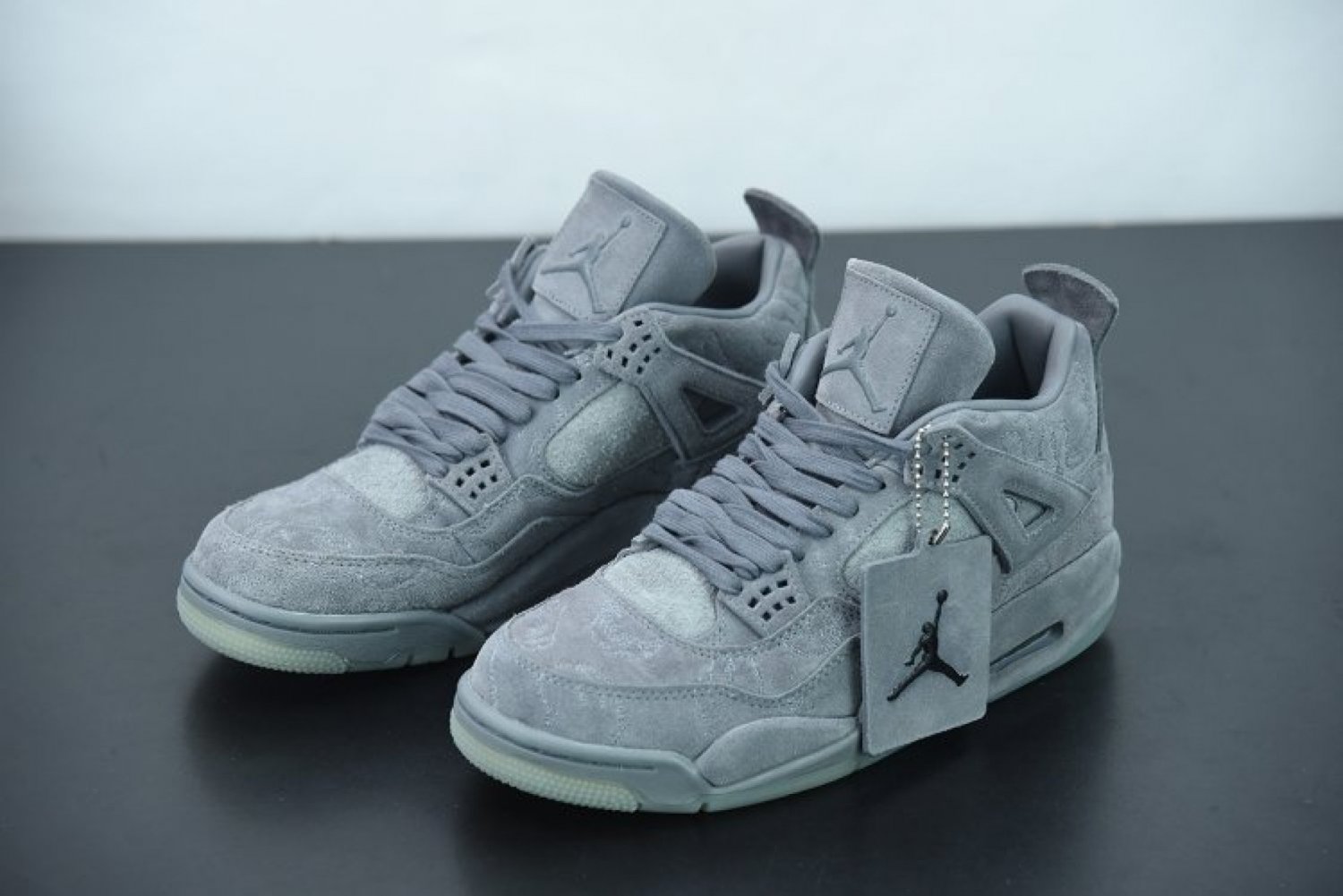 Jordan 4 Retro Kaws Cool Grey