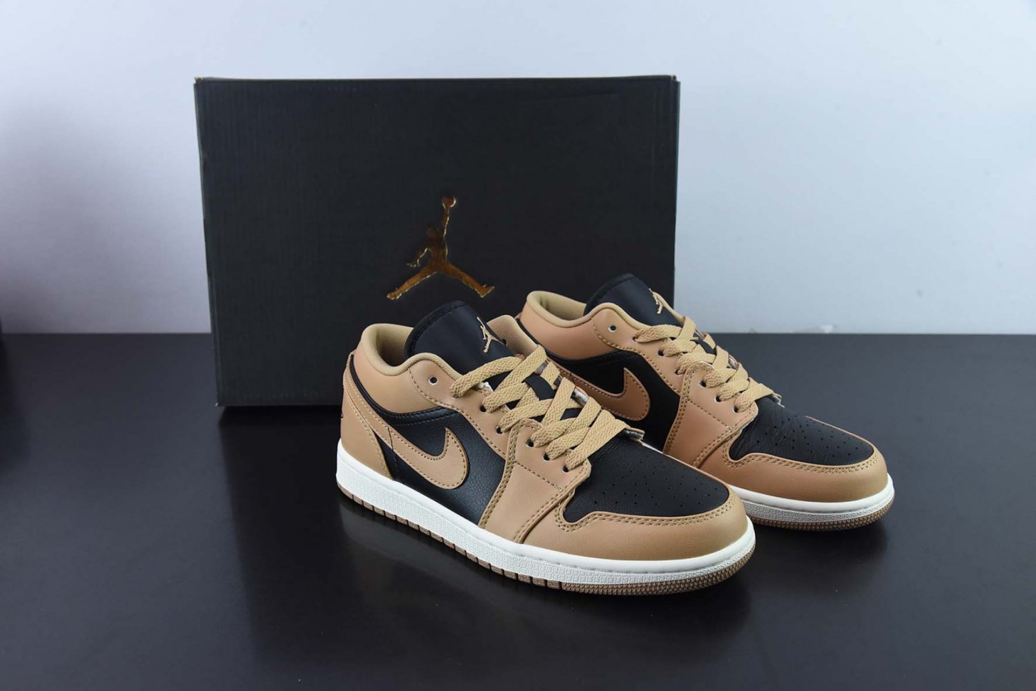 Jordan 1 Low Desert
