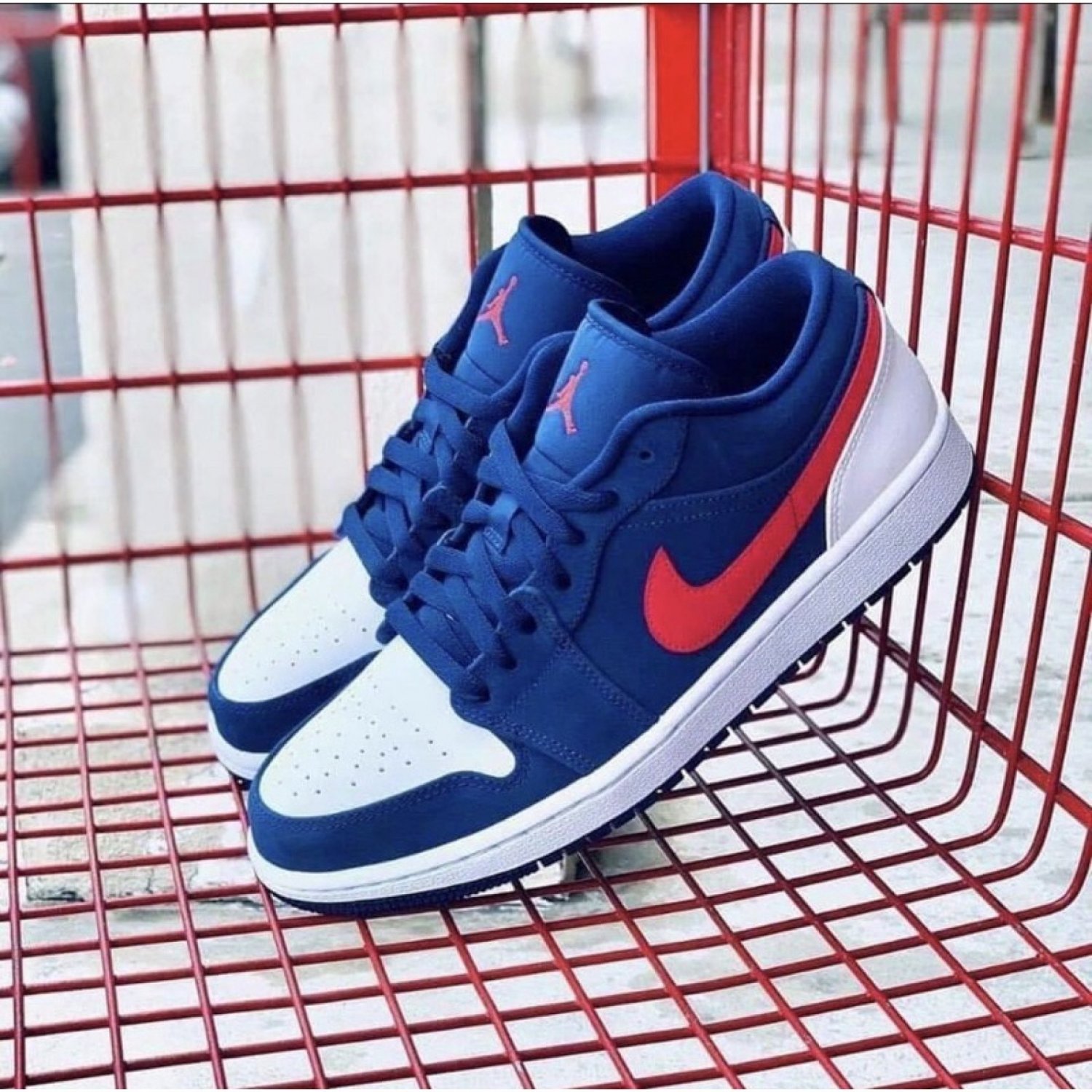 Jordan 1 Low USA