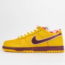 Nike SB Mens Wmns Dunk Low Yellow Lobster
