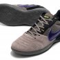 Nike Streetgato IC Indoor - Cave StoneElectro PurpleBlack