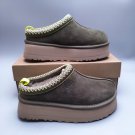 NWOT UGG TAZZ PLATFORM SUEDE SLIPPERS