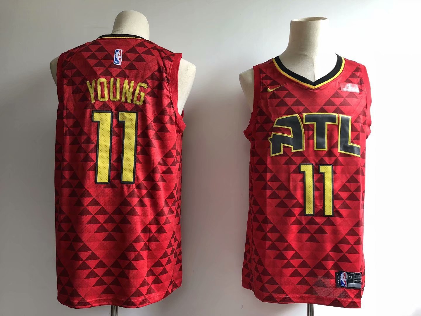 Men's Atlanta Hawks #11 Trae Young Red Basketball Jersey Stitched