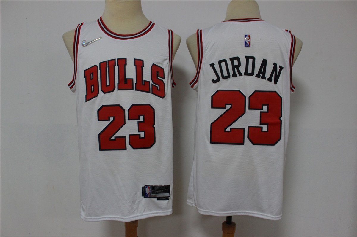 Men's Chicago Bulls #23 Michael Jordan White 75th Anniversary Diamond 2021 Stitched Jersey