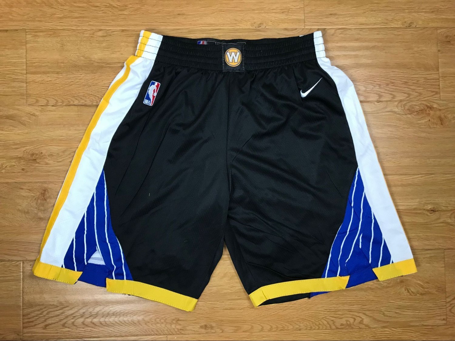 Men's Golden State Warriors Black Basketball Shorts Embroidered