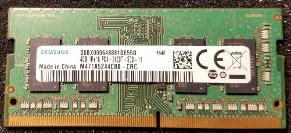 Mémoires RAM PC4-19200 (DDR4-2400) pour ordinateur