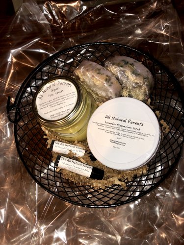 LAVENDER GIFT BASKET