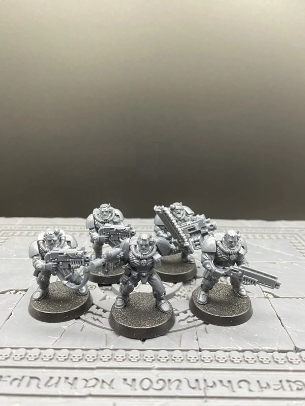 5pcs Scouts Space Marine Warhammer Resin Models 1/32 scale Action Figures Toys Hobby Games