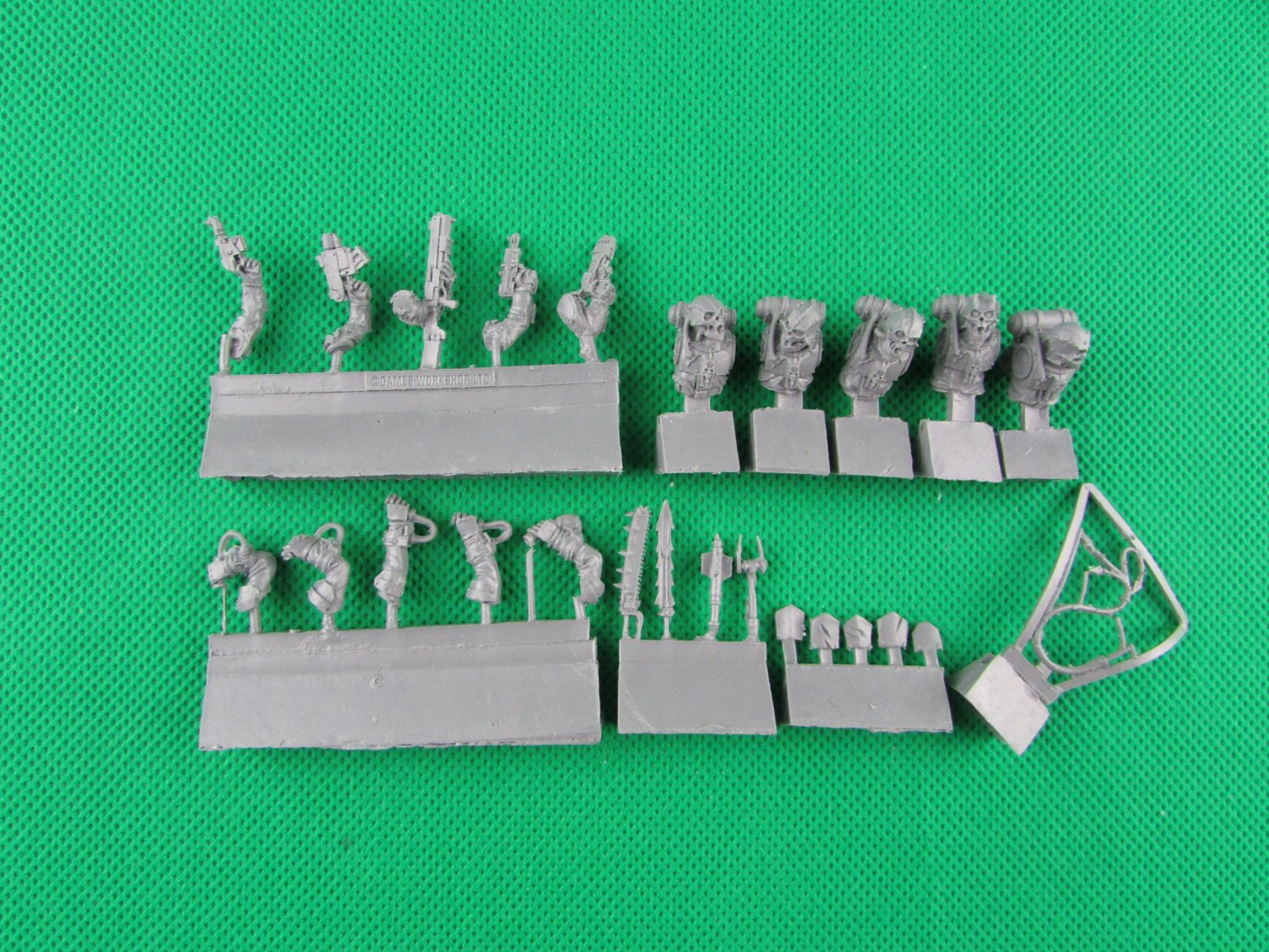 25pcs Renegade Militia Enforcers Chaos Space Marine Traitor Legion ...