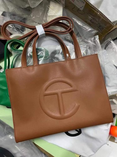 Medium Telfar Bag