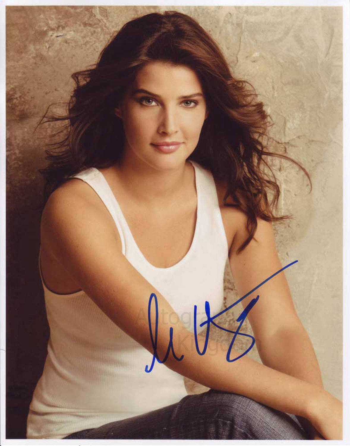 Cobie Smulders 8 X 10 Autographed Photo How I Met Your