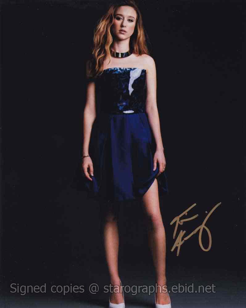 Taissa Farmiga 8 x 10 Autographed / Signed Photo American Horror Story / The Nun (Reprint 875)
