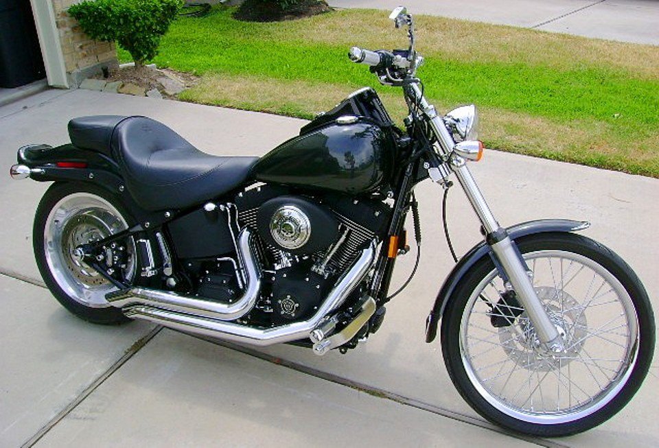 2006 HARLEY DAVIDSON NIGHT TRAIN FXSTBI