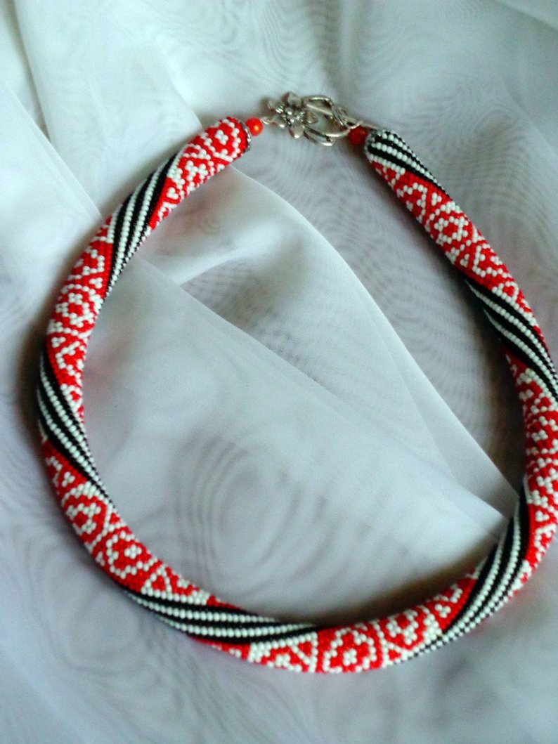 Bead Crochet Necklace Pattern, pattern for bead crochet necklace