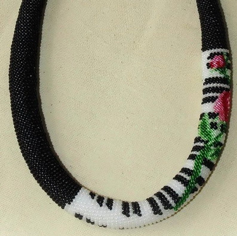 Bead Crochet Necklace Pattern, pattern for bead crochet necklace