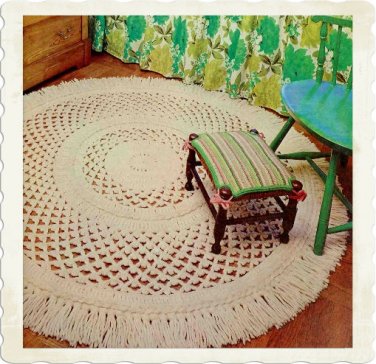 Vintage Crochet Pattern :  Irish Crochet Rug (1975)